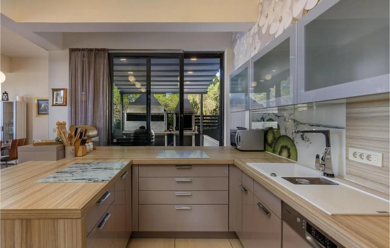 Villa Bella Mrljane Holiday home